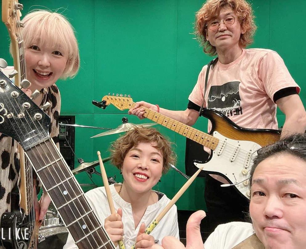 前座ライヴしてきました🎸🎤🥁～ファンタスティックケンバンド at  APIA40 