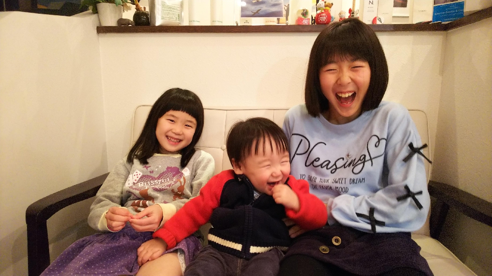 クリスマスに今年最後の家族のカット♪