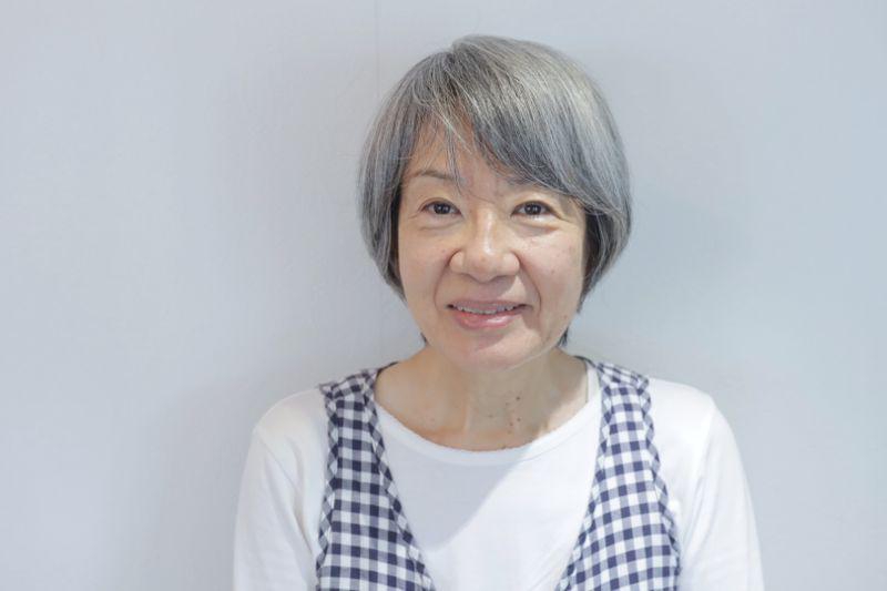 ショートヘアの賞美期限の間違いを指摘してくれたグレーヘアが素敵な田中さん♪