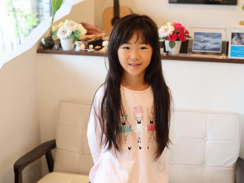 七歳の女の子の二年越しのヘアドネーションと初美容室の弟君のカット♪