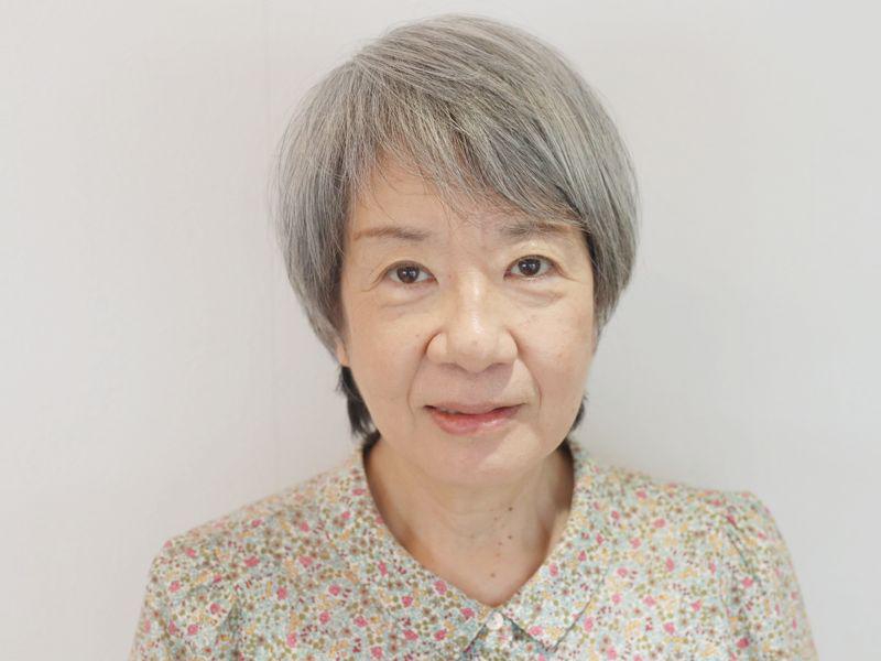 グレーヘアショートスタイル夏バージョン🎵   Facebook友達も募集してます(^o^)/