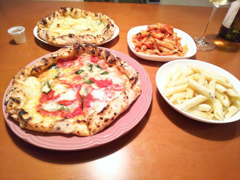 青葉台のタベルナクアーレさんのデリバリーを家族で頂きました♪