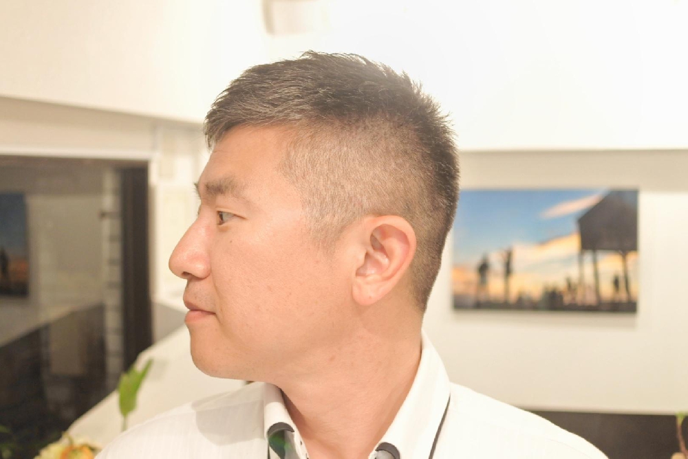 同級生のカットとオススメの居酒屋さん。