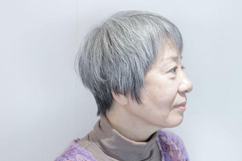 お客さんとの会話 グレーヘアショートカットが素敵なお客様♪